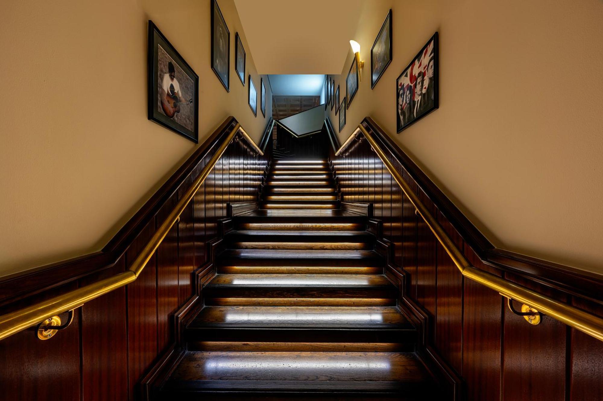 Grand Millennium Al Wahda Executive * Abu Dhabi